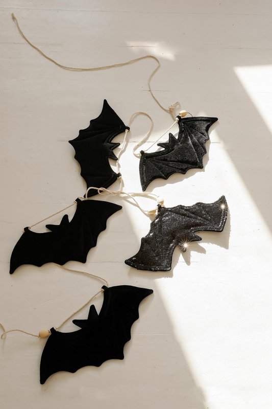 Dekorative Halloween-Girlande „5 Fledermäuse“