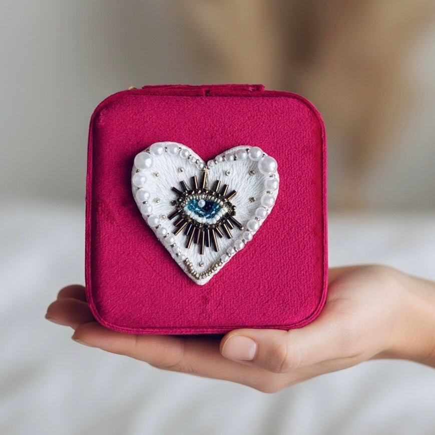 Boîte à bijoux de voyage en velours Fuchsia Protective Eye