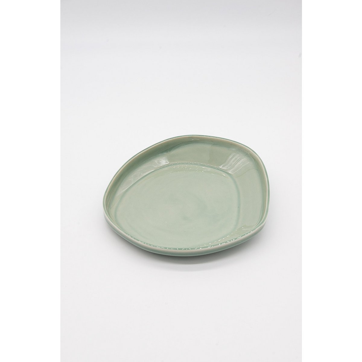 Plate