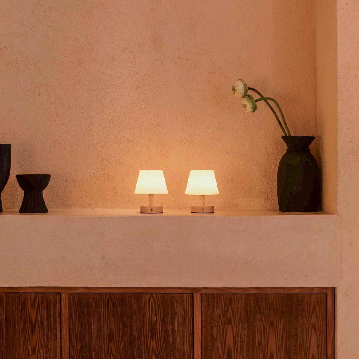 Lampe de table rechargeable en bois marron clair Teddy
