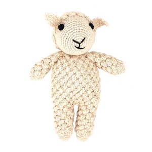 Luna-Leena lamb Dolly cuddle off white - organic cotton - 0+ - hand crocheted in Nepal