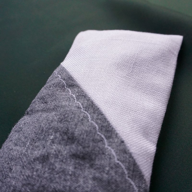 Coussin pour les yeux aromathérapie blanc gris