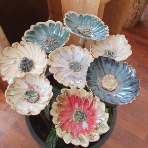 Blossom dream, D= 13 - 16 cm, mixed colors, garden stakes, blossom, handwork, ceramics, unique, stoneware, gift, wedding, birthday