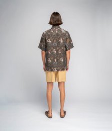 Chemise en lin pour hommes Ange de la Musique - Algis Krisčiūnas