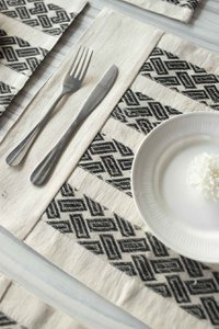 Bella Ame Table Mats - Set of 2 Pcs