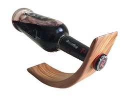 Flaschenhalter „Bogen“ für 1 Flasche aus Olivenholz