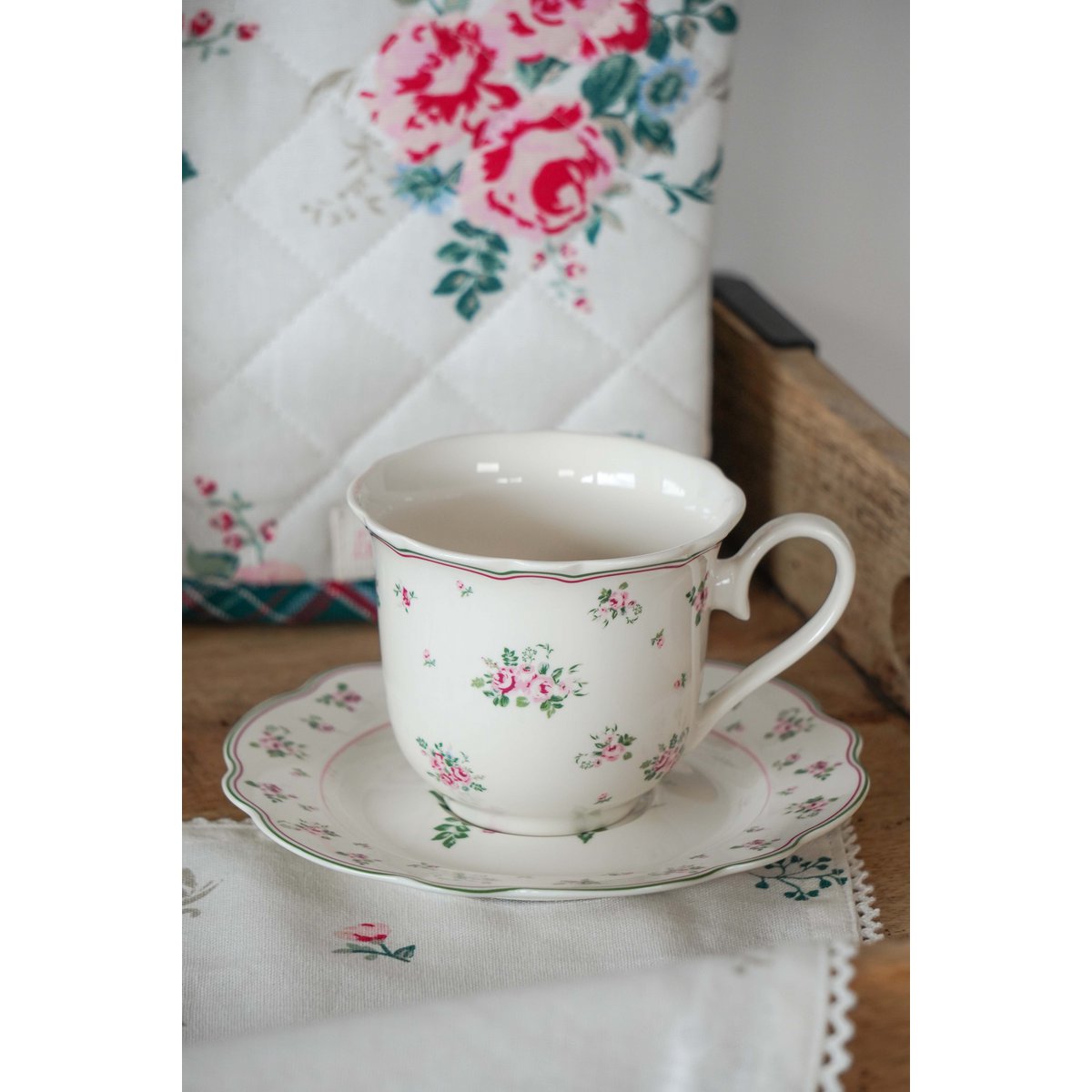 Porcelain cup with saucer Lisa 300 ml Isabelle Rose