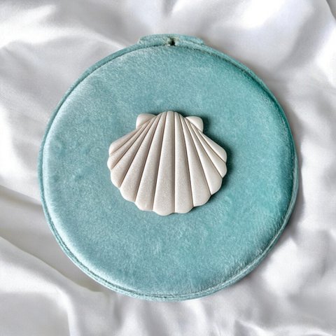 Hellblaue Reise-Schmuckschatulle mit Muschel