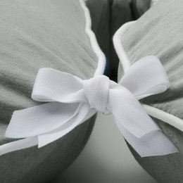 Cuscino per allattamento grigio