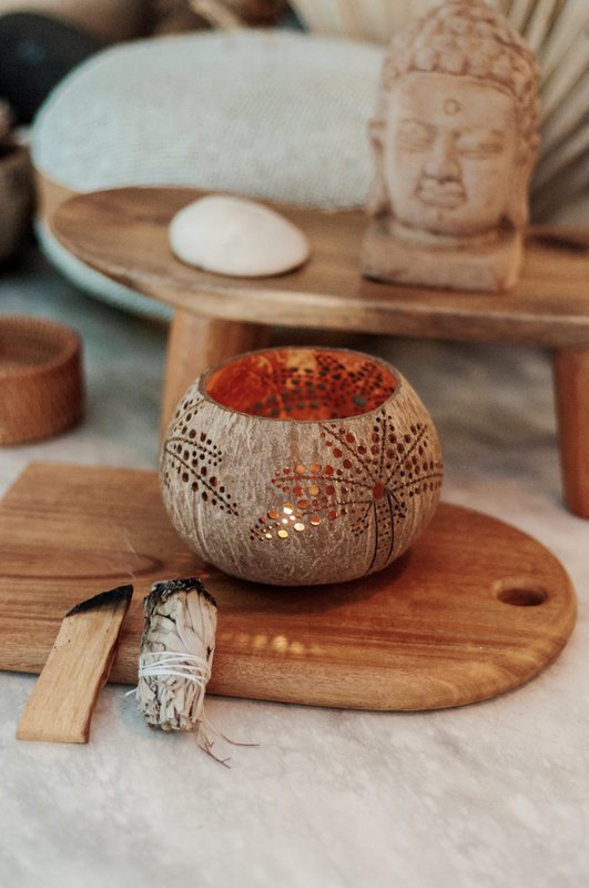 Palm Candle Holder