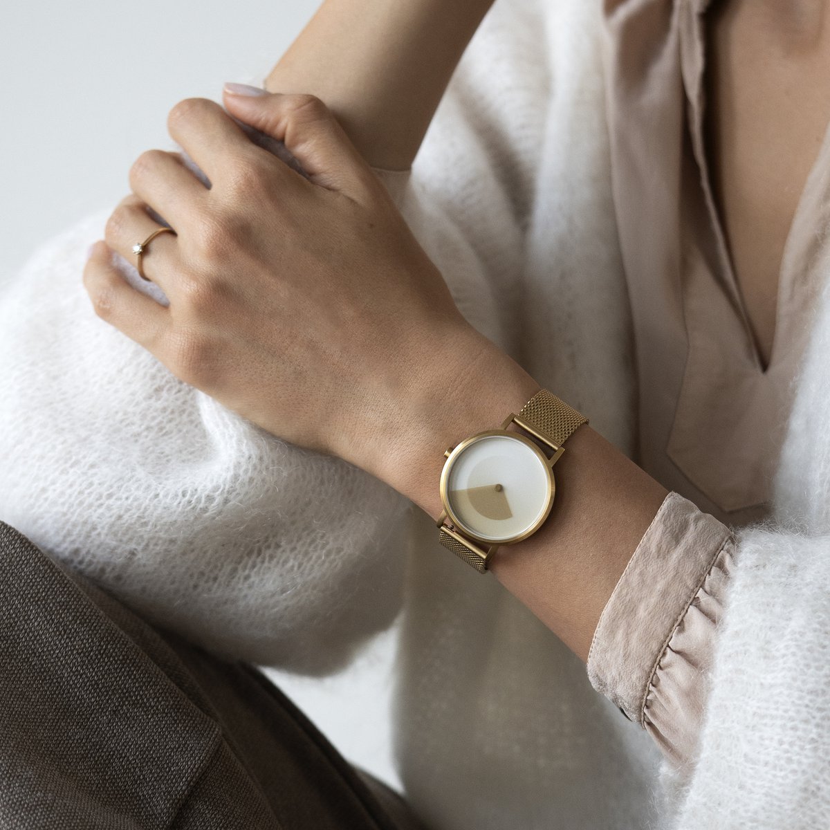 Gradient Watch Gold