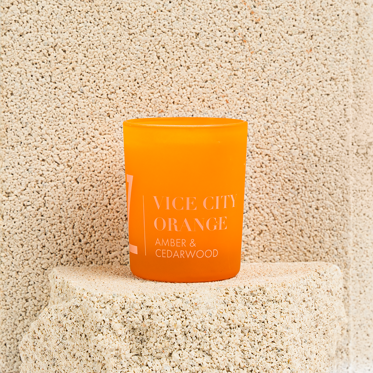 Vela perfumada Vice City Orange” Ámbar y madera de cedro