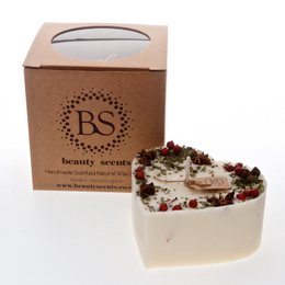 Large Heart Shape Scented Candles With Star Anise & Red Berries