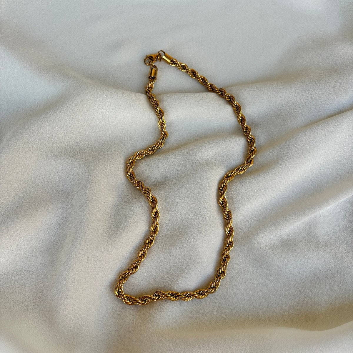 GOLDEN EMBRACE - Vergulde stalen dubbele ketting