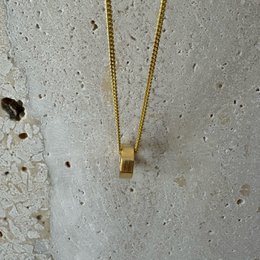 Hexagon necklace