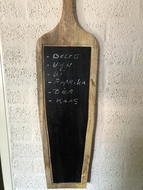 Wandregal aus Holz, Brotzeitbrett mit Gravurmöglichkeit