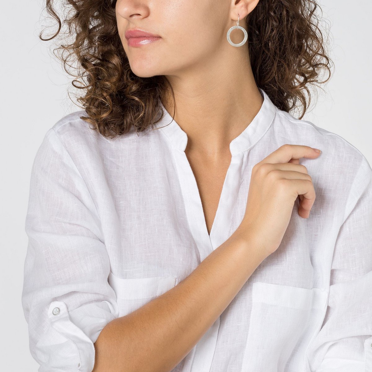 Boucle d'oreille créole arbalète en argent