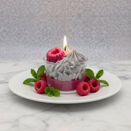 LAVURI N° 05 Baie Sauvage Gourmet Dessert Candle CUP, fruity framboise scent, Ash & Ruby colored, handmade bio vegan soy wax - Duftkerze