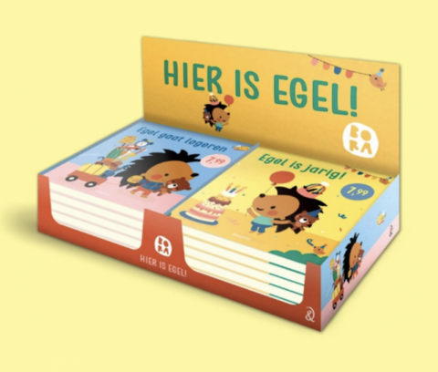 2 x 6 Hedgehog booklets with display