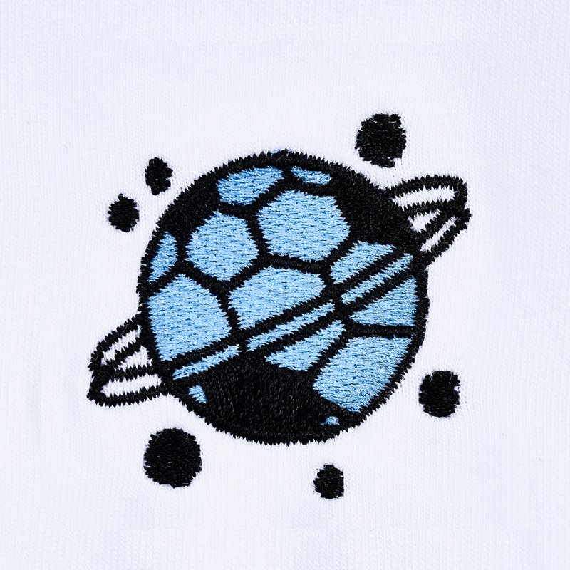 T-shirt made of cotton with football embroidery
