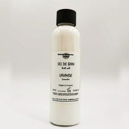 Lavender-scented bath salts in a 300g bottle. Relaxing and soothing bath product made with natural ingredients.