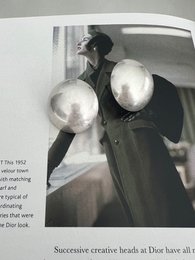 Orecchini di tendenza rotondi Mely color argento