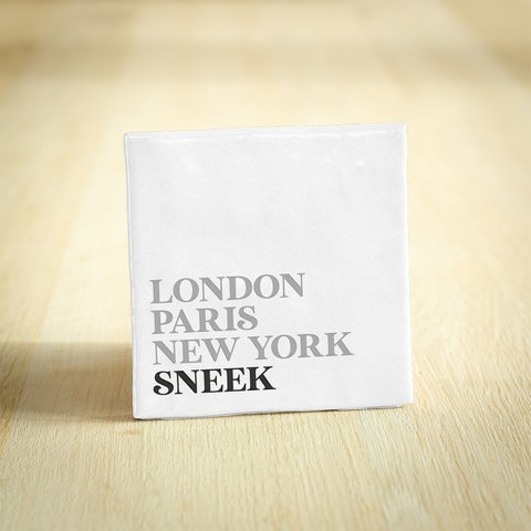 Tegeltje - Plaatsnaam / Londen, Paris, New York. | Wit & Zwart | 10x10cm