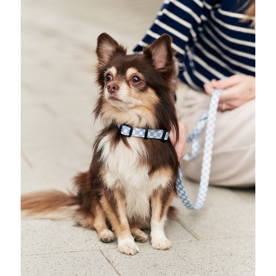 Halskette aus recyceltem PET, blaues Vichy-Design, Juno