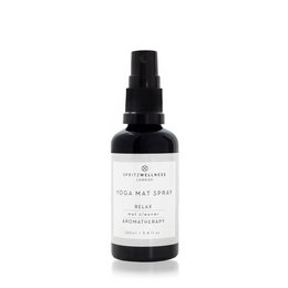 Yoga Mat Spray - RELAX is a 50 ml or 100 ml room spray designed to help you relax. The spray features a calming scent and is suitable for use on yoga mats.