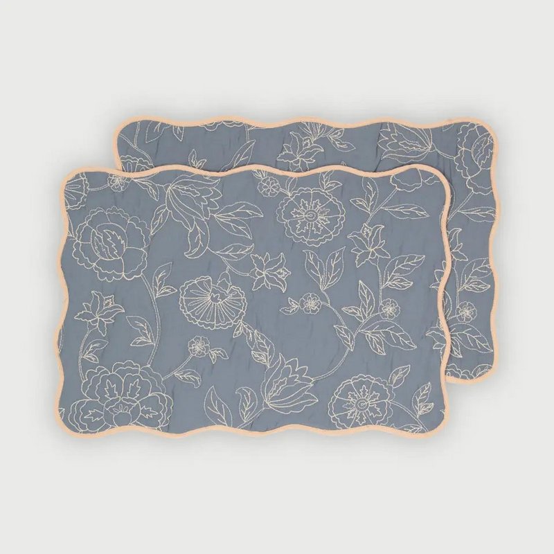 Tafelmat | Rosabelle Chintz Azure Scallop Matten-Set van 2 van Sanctuary Living