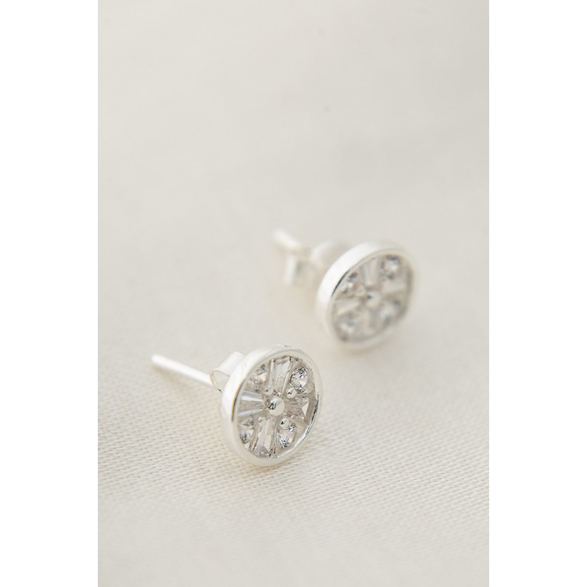 BOUCLES D'OREILLES MANDALA CLOUS