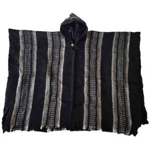 Alpaca Poncho Black - Made in Ecuador