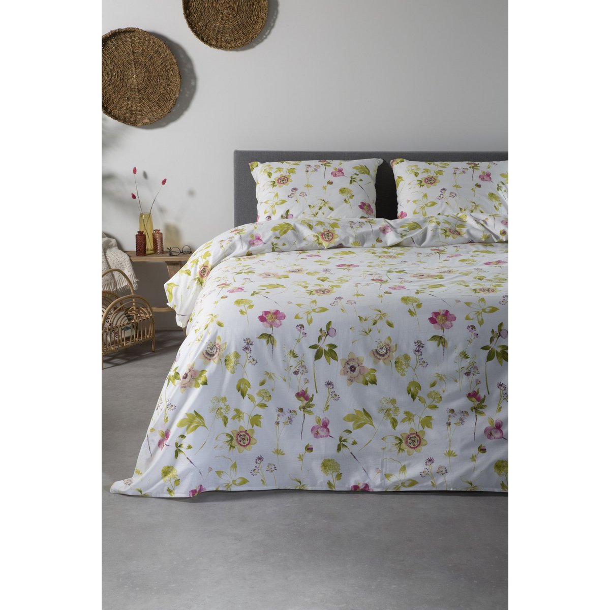 Bettbezug aus 100 % Baumwolle – Blumen überall