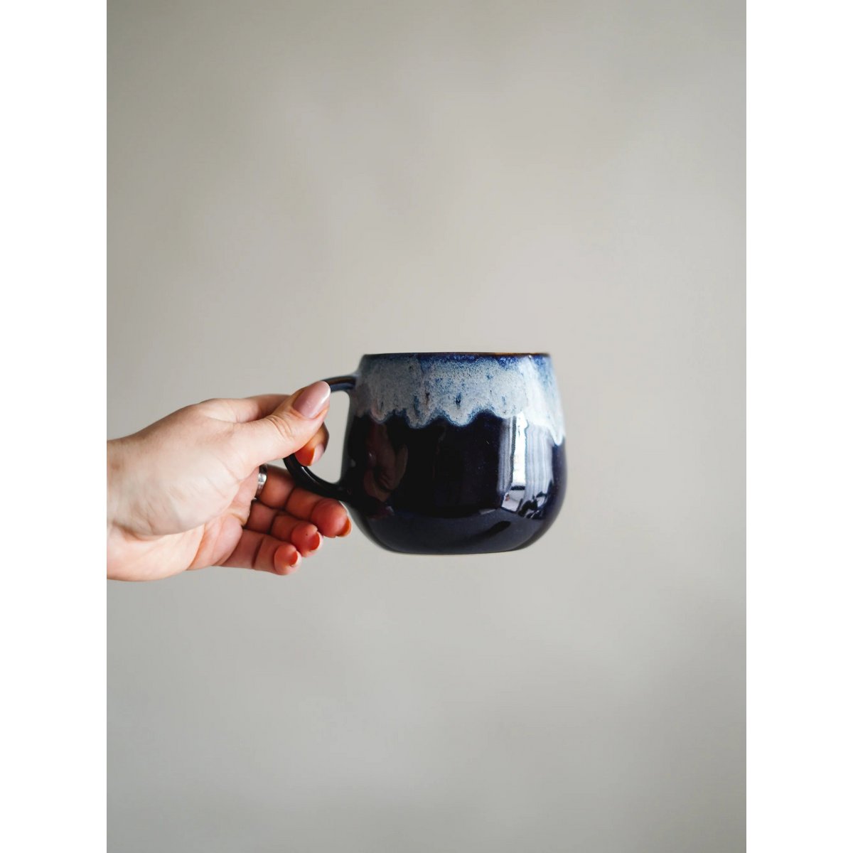 Universe-Tasse – handgefertigte Keramik, hergestellt in Portugal