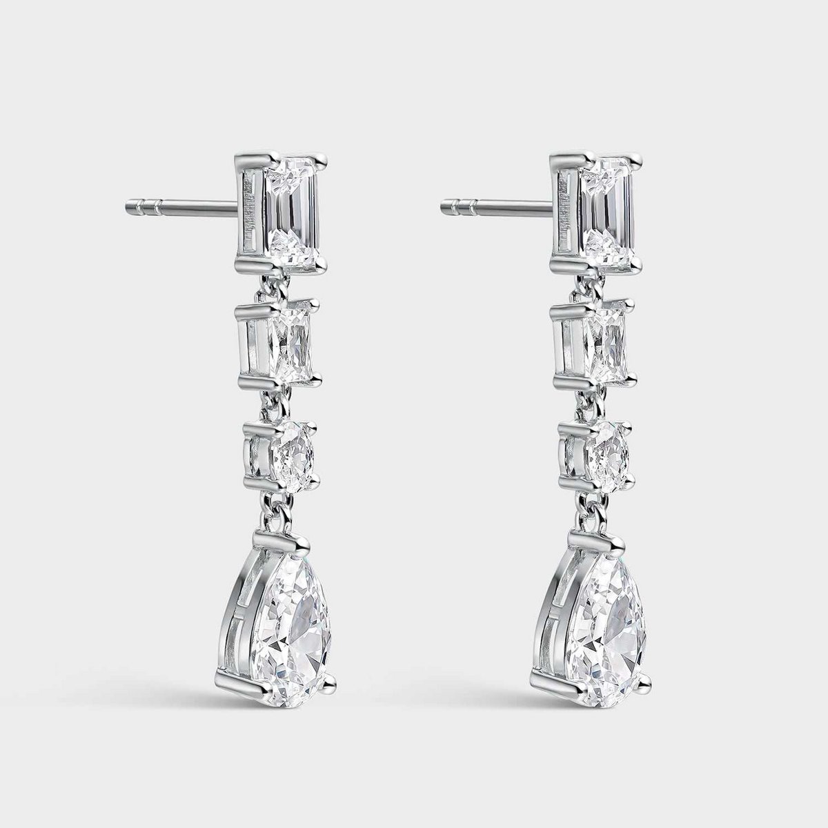 Pendientes de plata y circonitas blancas