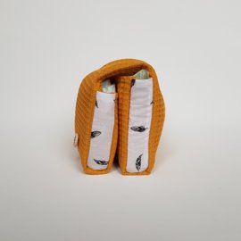 Diaper case Waffle Ocher Yellow / Feathers Black-White