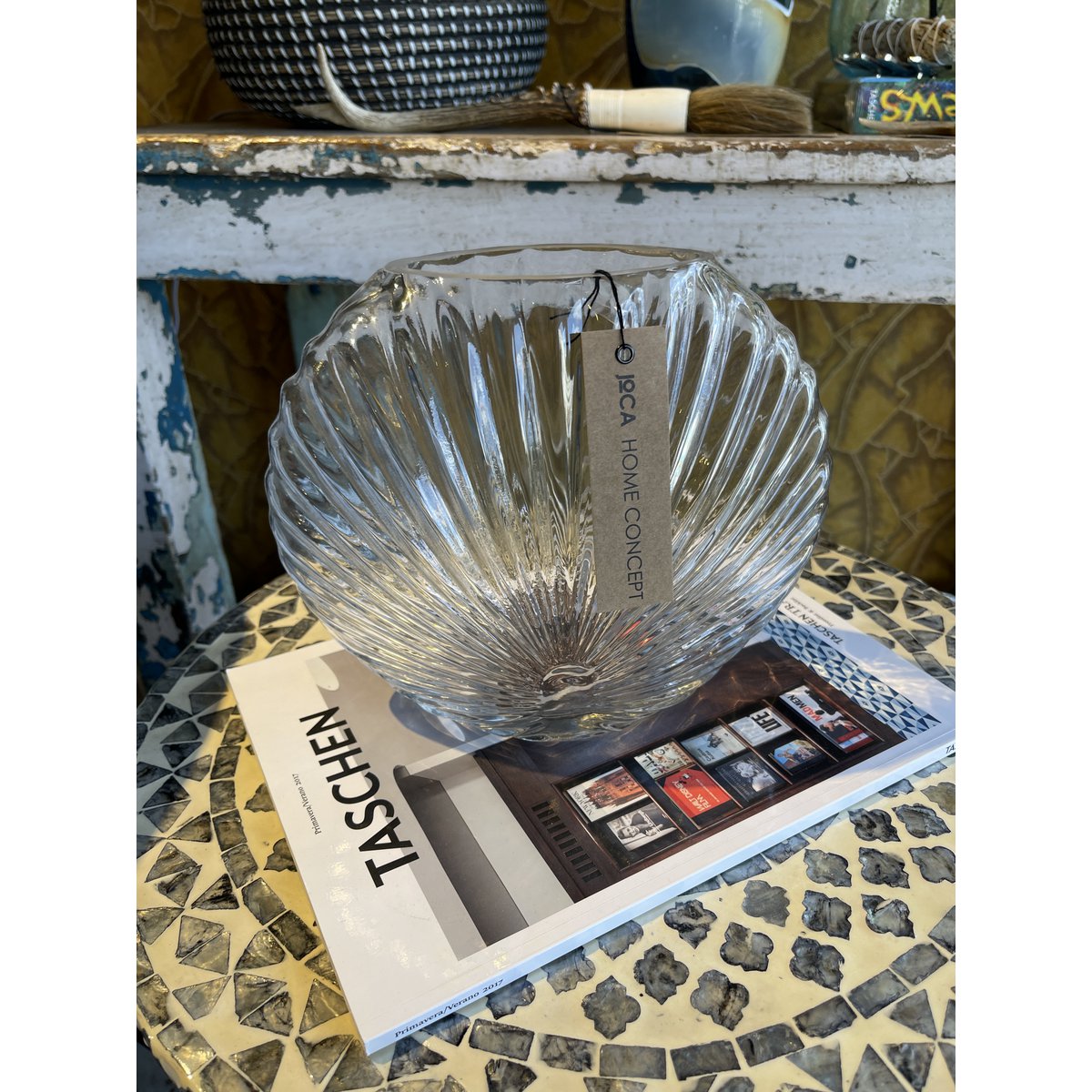 SHELL GLASS VASE
