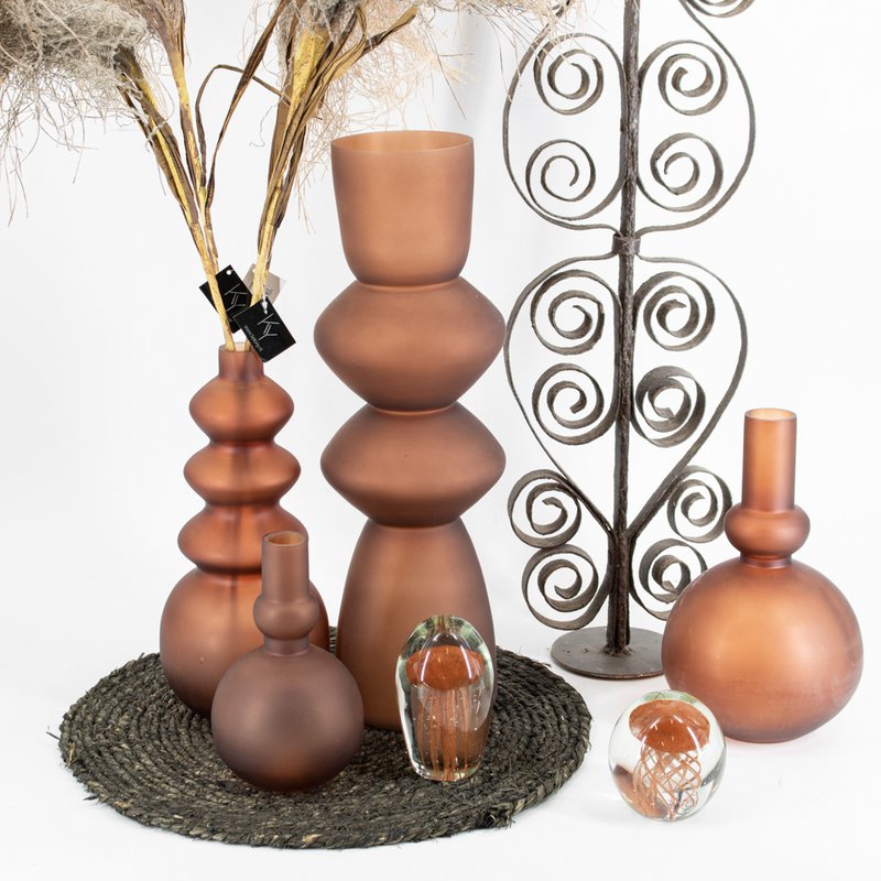 Glass vase rust