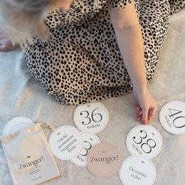 Pregnancy Milestone Cards