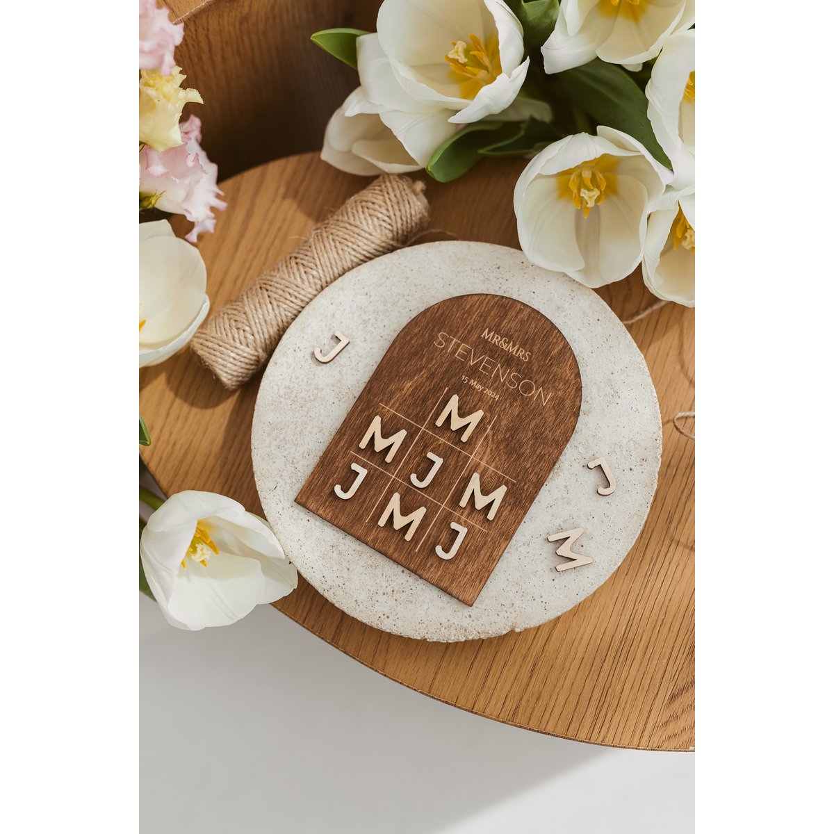 Favor de madera personalizado| Juego de bodas tres en raya | regalo de boda rústico| decoración de mesa de tres en raya y de cruces| Decoración de boda de señor y señora