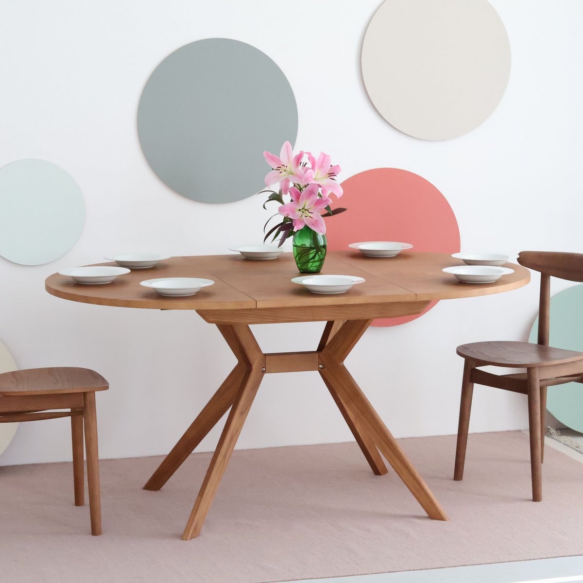 Round extendable dining table Biju veneered