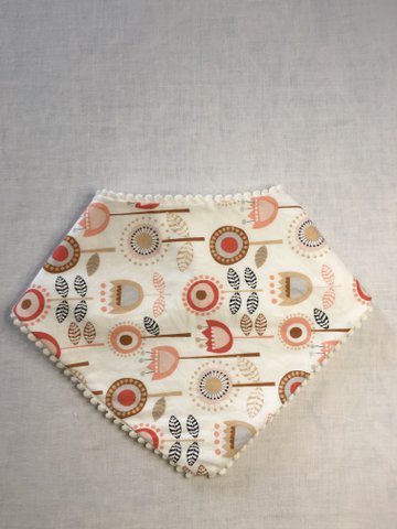 Scandi flower bandana bib scalloped