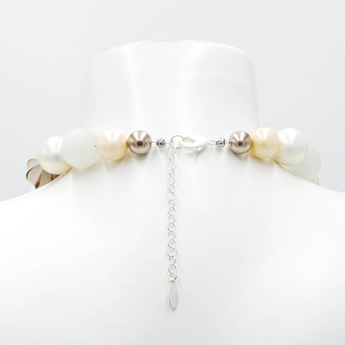Collier Stephisimo "Bollywood", Ivoire