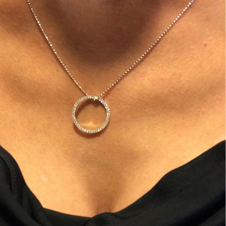 necklace short