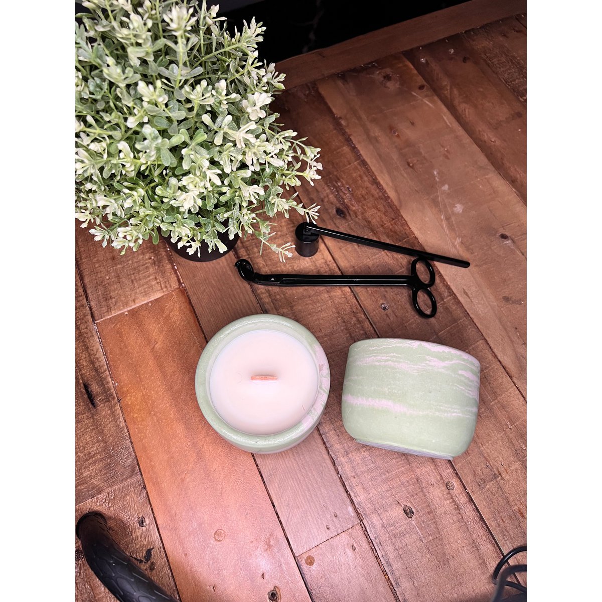 SPREAD LOVE - Concrete Candles 230g