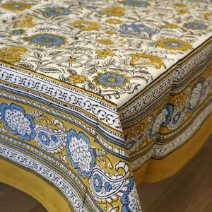 Rectangular cotton tablecloth printed "Oliver"