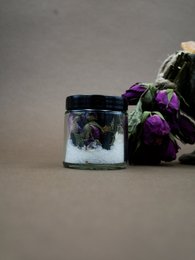 Krukke med holistisk og hellig feminin beskyttelse