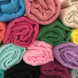 The all time essential scarf zeeblauw