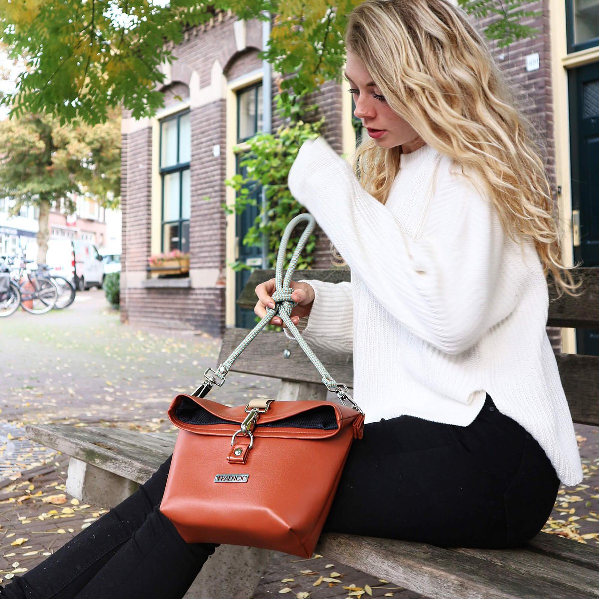 Umhängetasche Lucy
