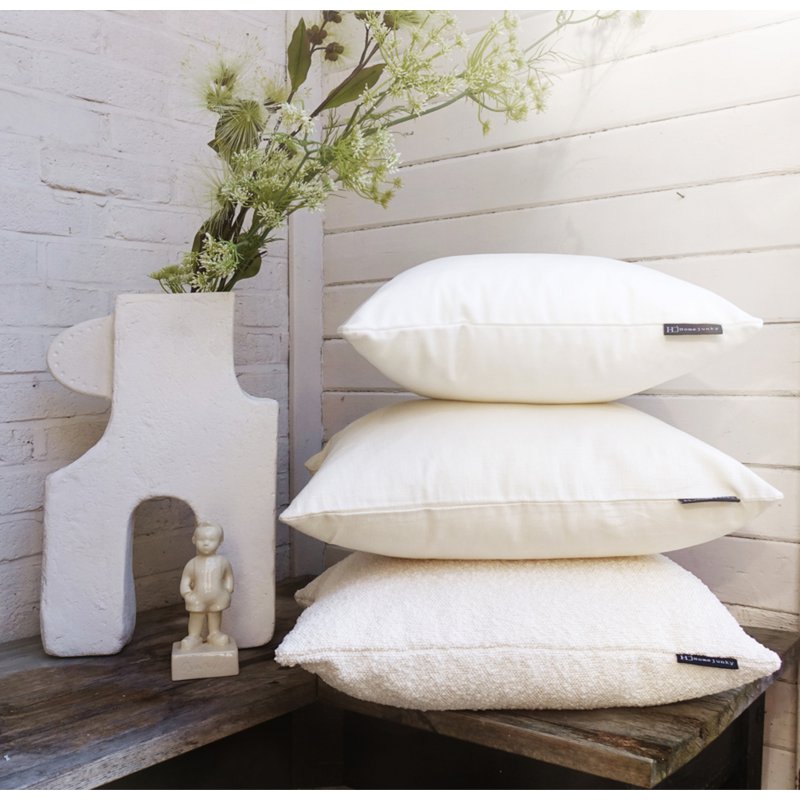 300 Pillow Boucle Champaign 50x50